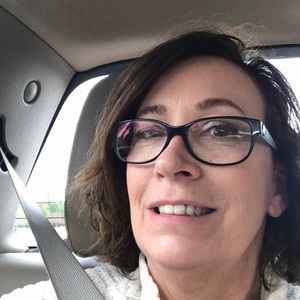 Meet your Posher, Carol